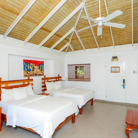 Decameron Club Caribbean Runaway Bay, Ramada All-Inclusive Resort Exterior foto