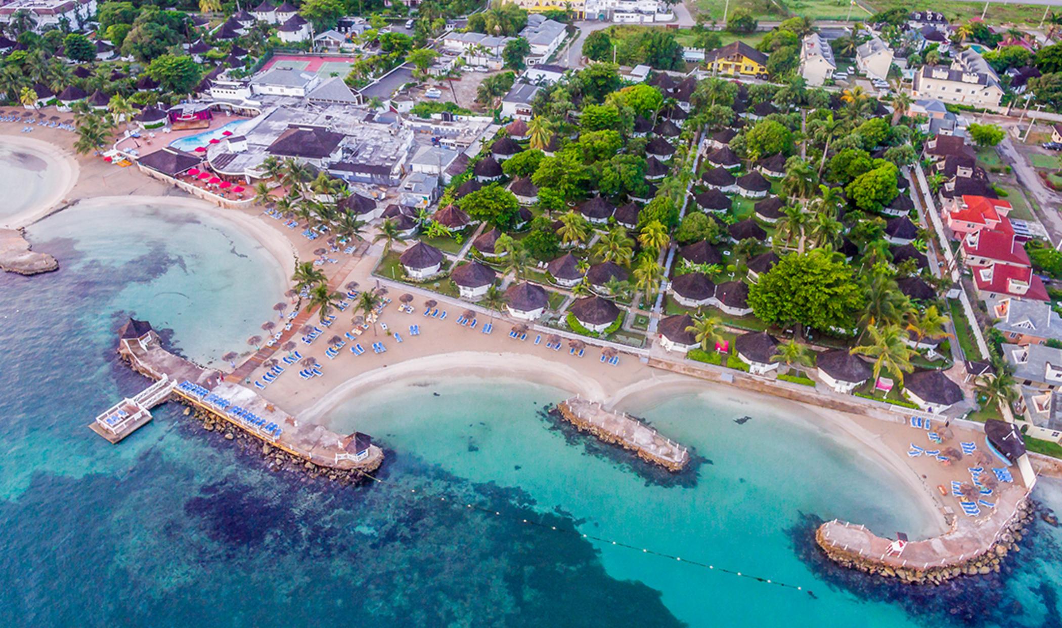 Decameron Club Caribbean Runaway Bay, Ramada All-Inclusive Resort Exterior foto