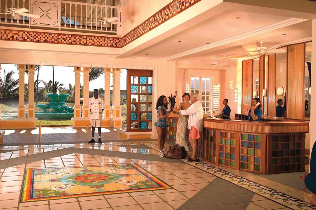 Decameron Club Caribbean Runaway Bay, Ramada All-Inclusive Resort Exterior foto